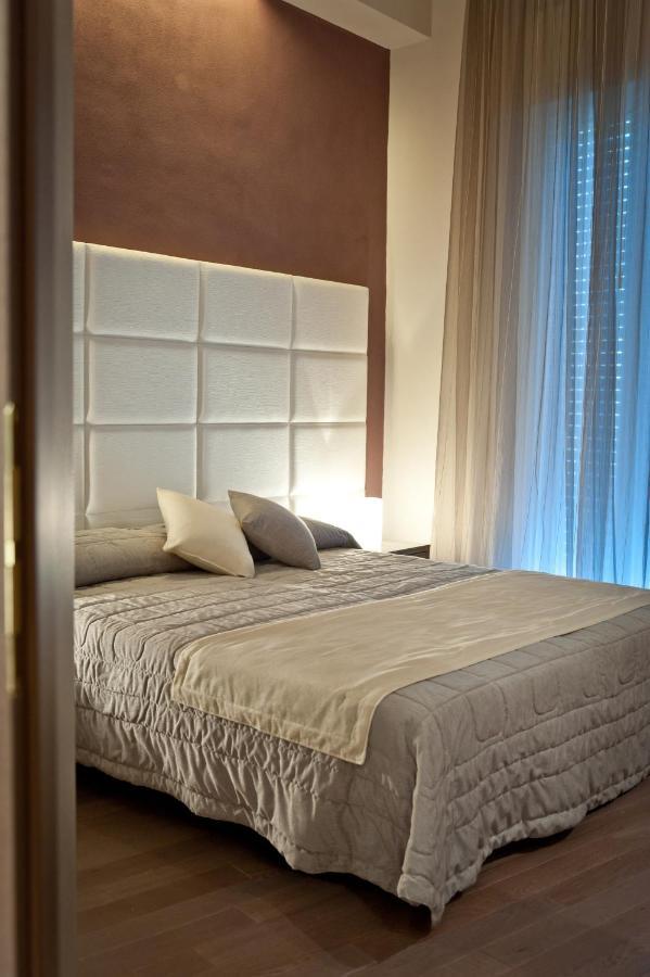 Hotel Belvedere Мілано-Маріттіма Екстер'єр фото
